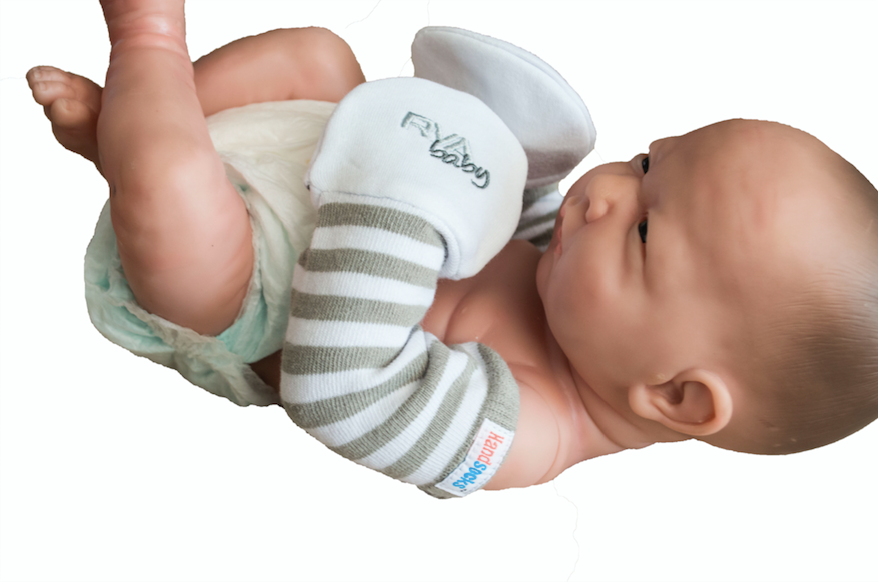 Baby feet 2024 and hands cold